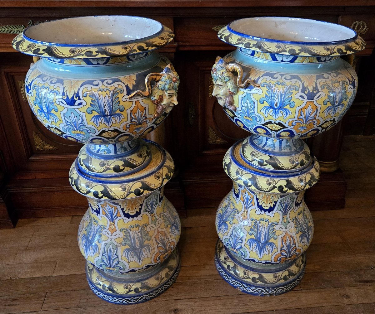 Nevers Montagnon : paire de colonnes avec leurs vasques décors a l'antique-photo-1