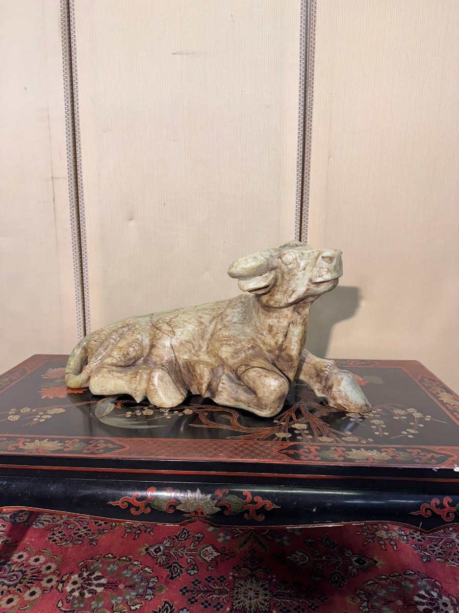 Asia Circa 1900: Very Important Sacred Cow In Hard Stone / 65 Cm-photo-1