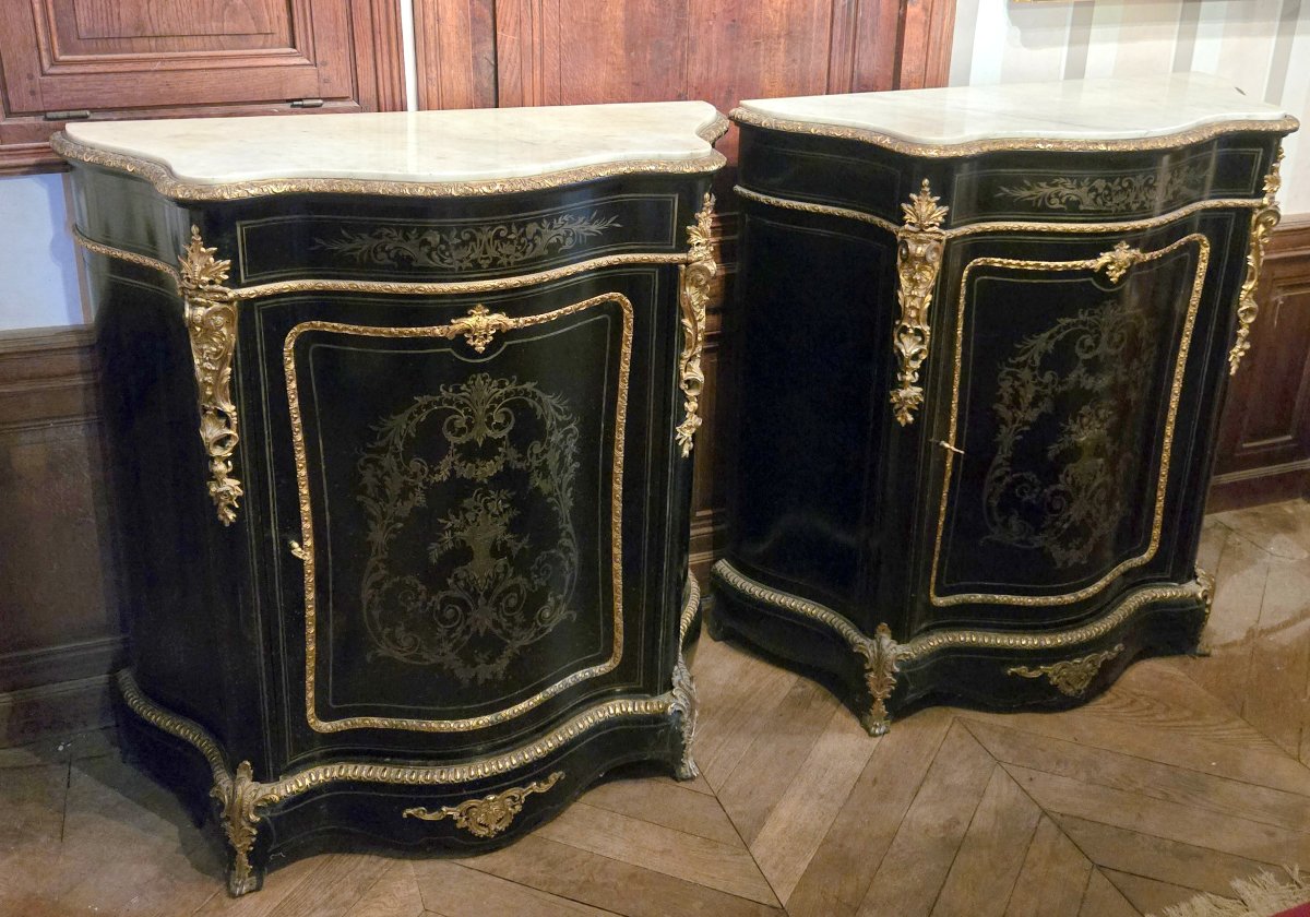 Paire de meubles d'appui "Boulle" galbés époque Napoléon III en incrustation de laiton doré-photo-2