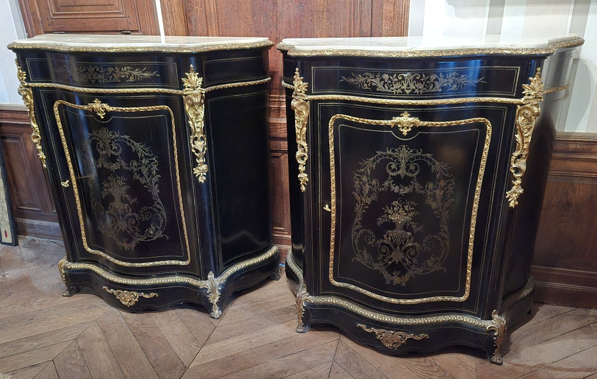 Paire de meubles d'appui "Boulle" galbés époque Napoléon III en incrustation de laiton doré-photo-4