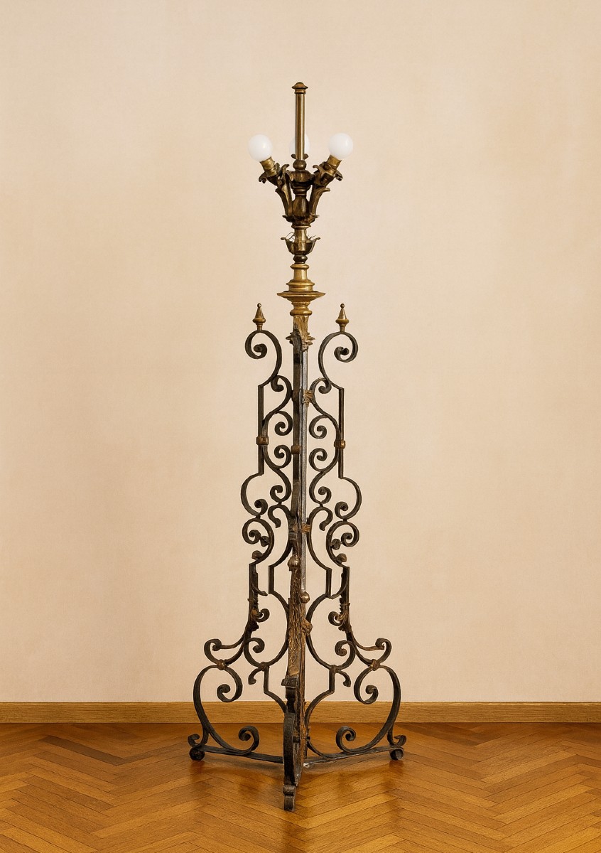 Grand pied de lampadaire époque Art Déco