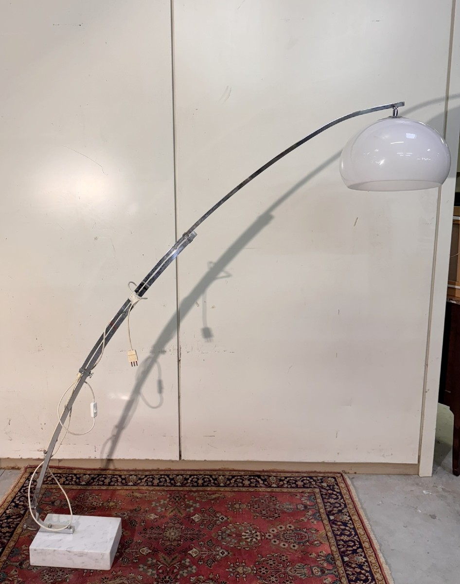 D'aprés Goffredo Reggiani : Lampadaire arc téléscopique vintage 1970