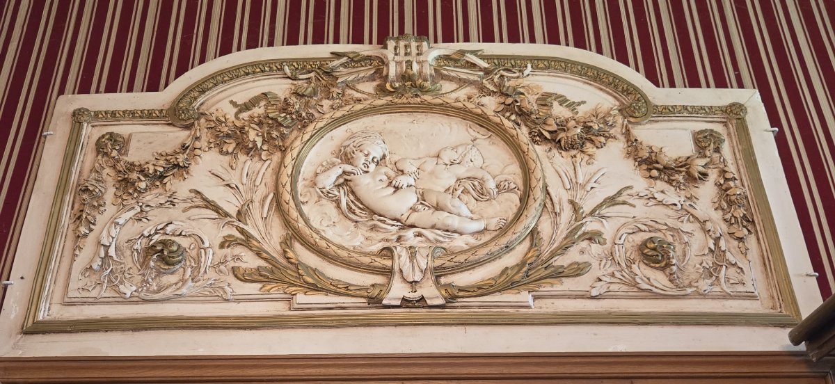 Very Large Bas-relief Or Door Overlay In Patinated Plaster -photo-1