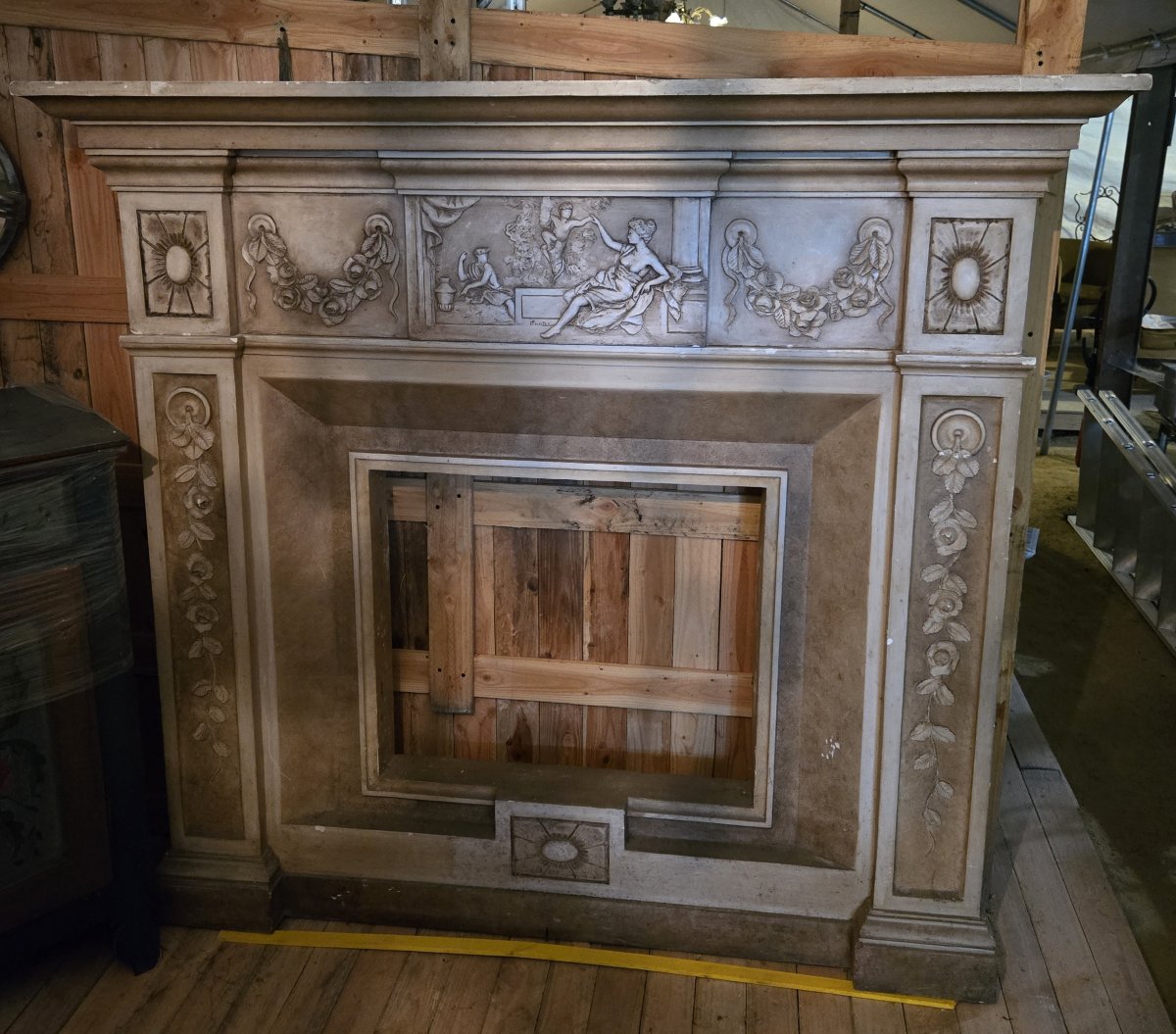 Très importante cheminée en platre signée Fontés-photo-1