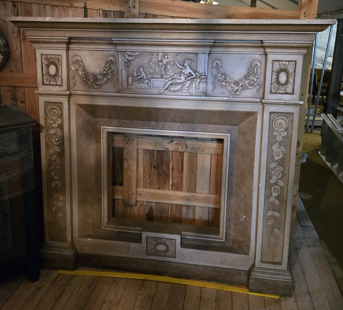 Très importante cheminée en platre signée Fontés-photo-2