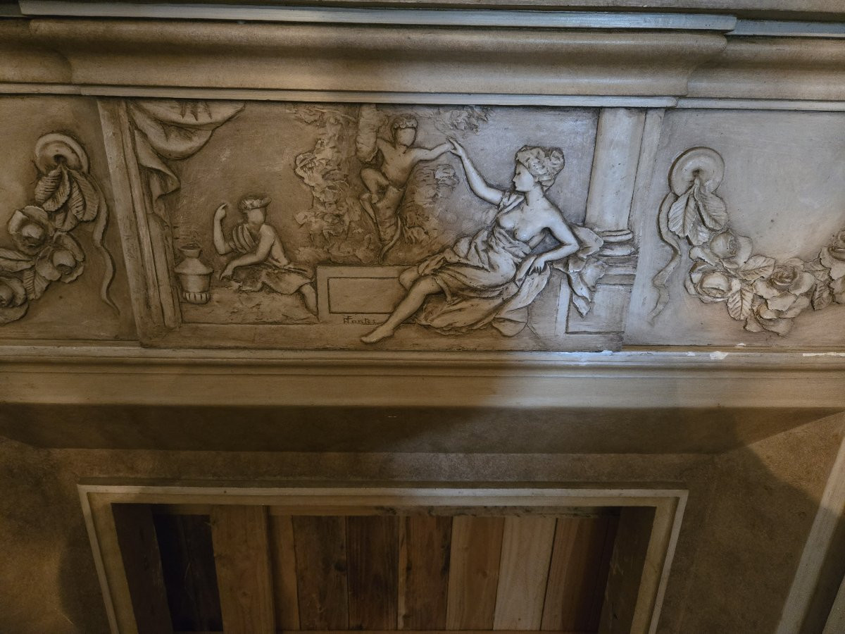 Très importante cheminée en platre signée Fontés-photo-3