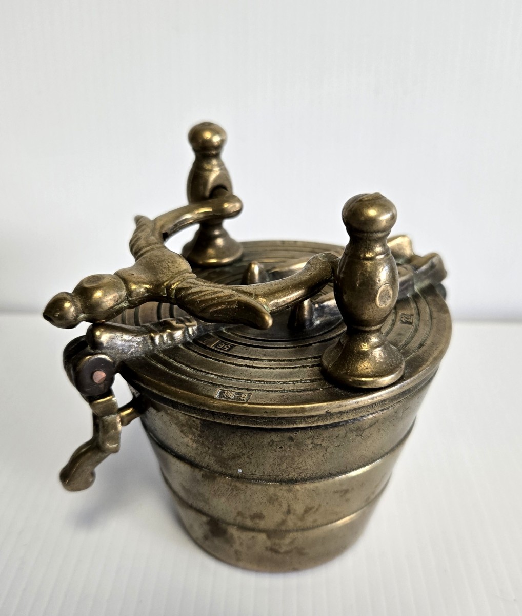 Bronze Apothecary's Weight, Also Known As The Nuremberg Weight 