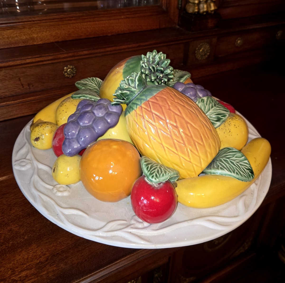 Italy, 20th Century: Decorative Slipware Composition Depicting A Plate Of Fruit-photo-2