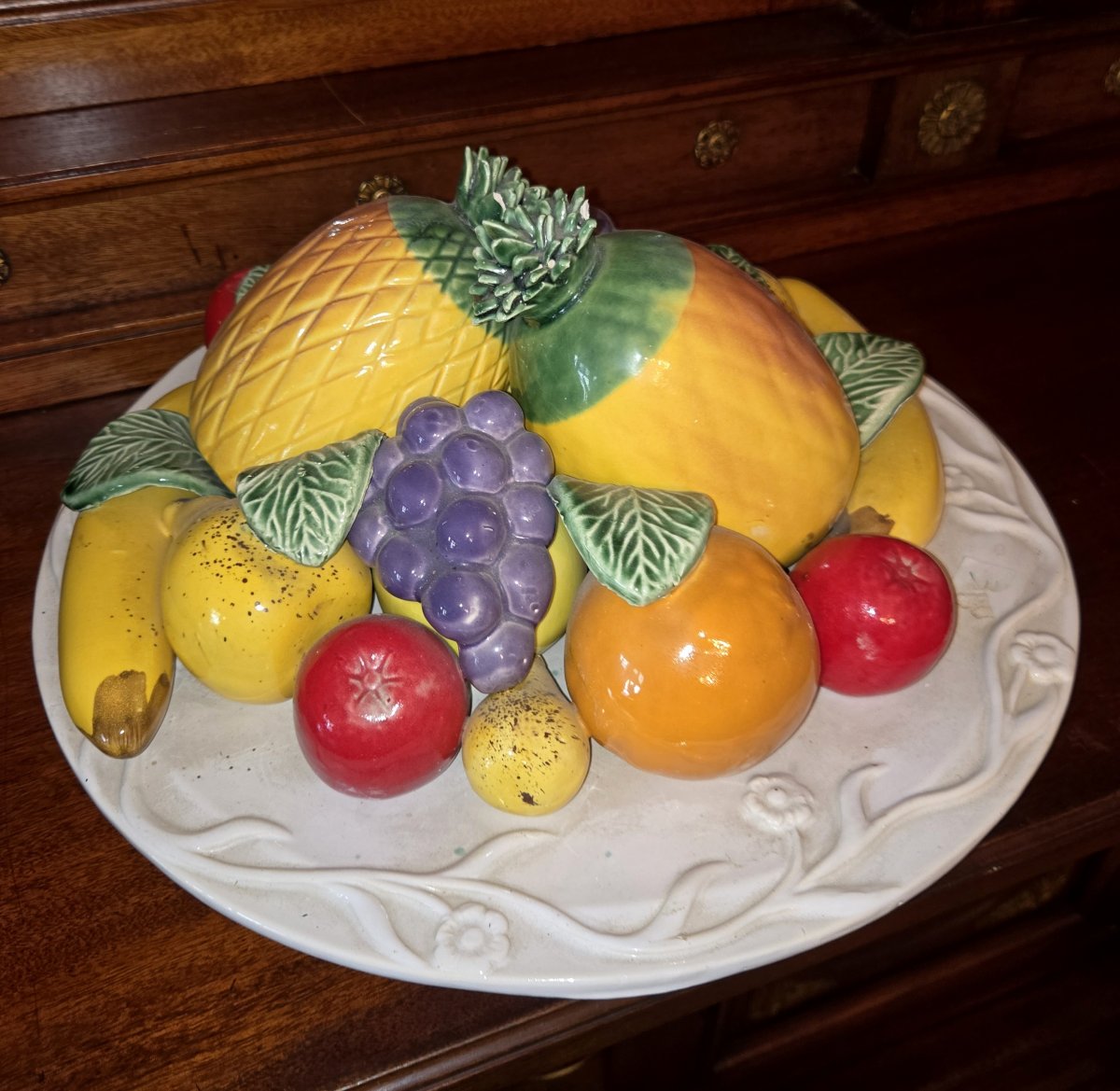 Italy, 20th Century: Decorative Slipware Composition Depicting A Plate Of Fruit-photo-6