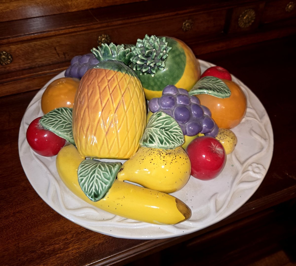 Italy, 20th Century: Decorative Slipware Composition Depicting A Plate Of Fruit-photo-7