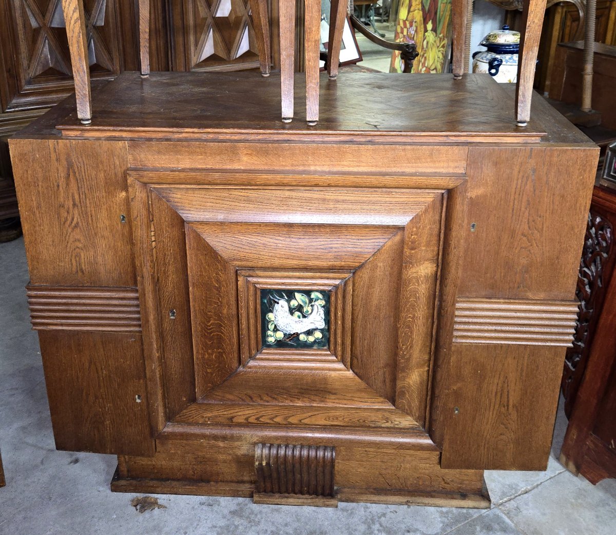 D'aprés Maxime Old :meuble d'apparat a tiroirs dissimulés en chene et ceramique époque Art Déco-photo-1