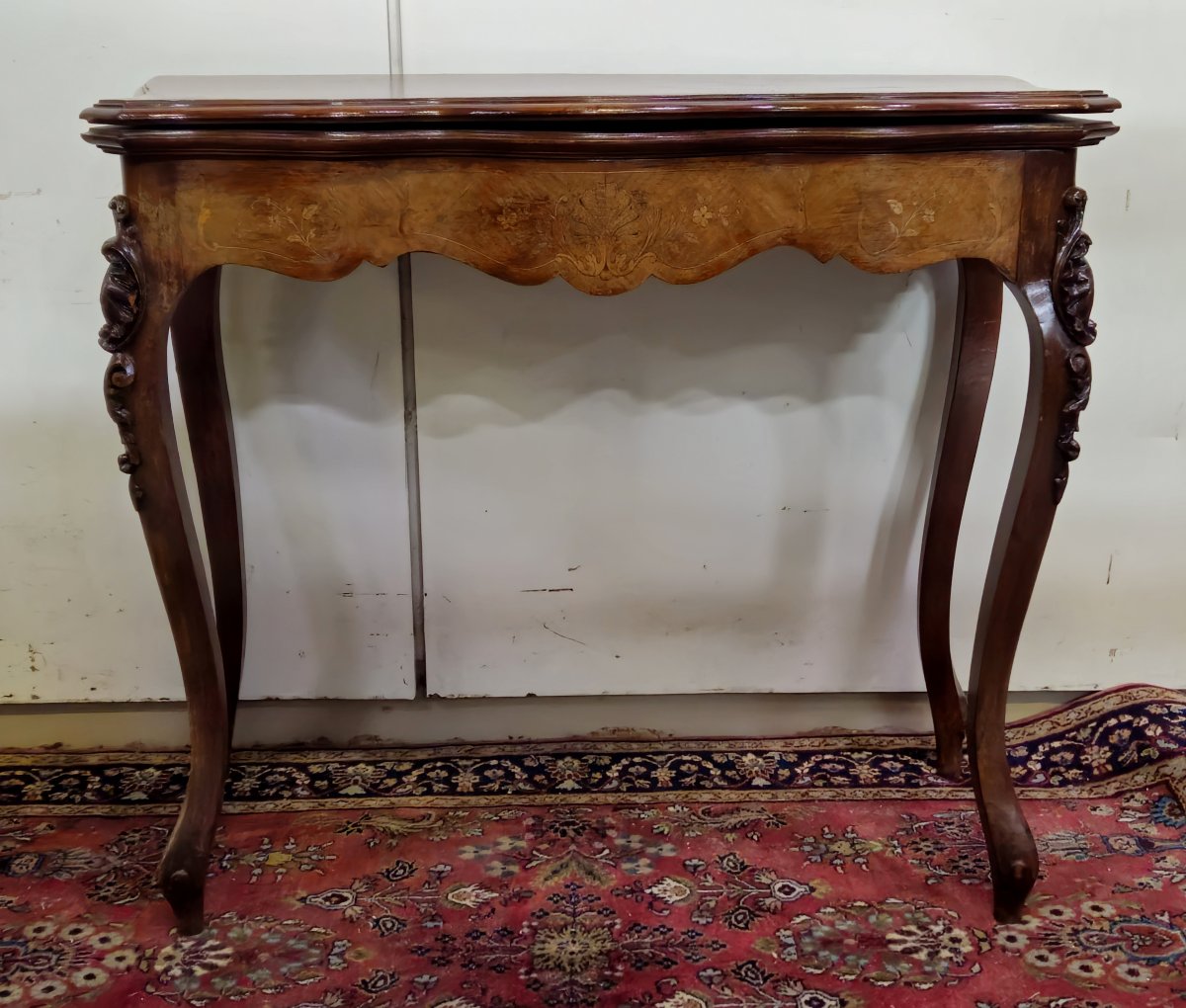 Table a jeux style Louis XV en marquéterie et acajou-photo-1