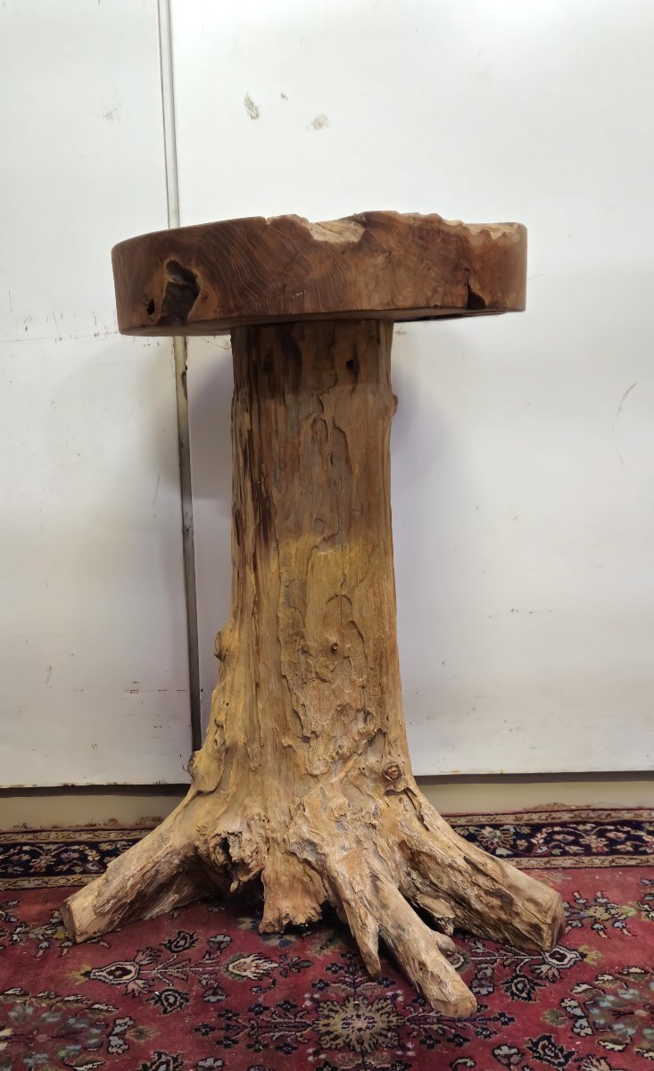 Travail d'art Populaire :  table d’appoint ou sellette réalisée à partir d’un tronc d’arbre-photo-1