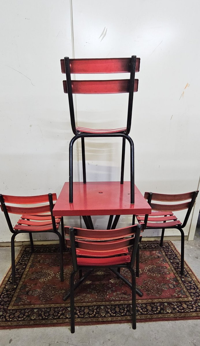 Complete Bistro-style Table And 4 Chairs, Made Of Red Painted Wood With A Black Metal Frame-photo-5
