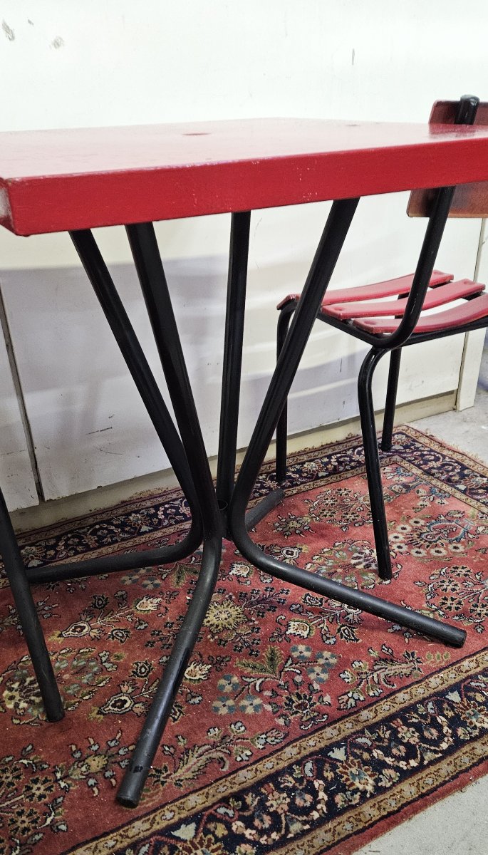 Complete Bistro-style Table And 4 Chairs, Made Of Red Painted Wood With A Black Metal Frame-photo-6