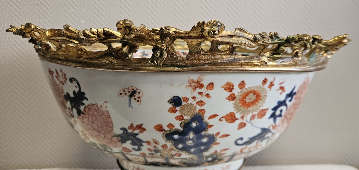 Asie XIXeme : Trés Trés Important bassin en porcelaine finement peint à la main-photo-5