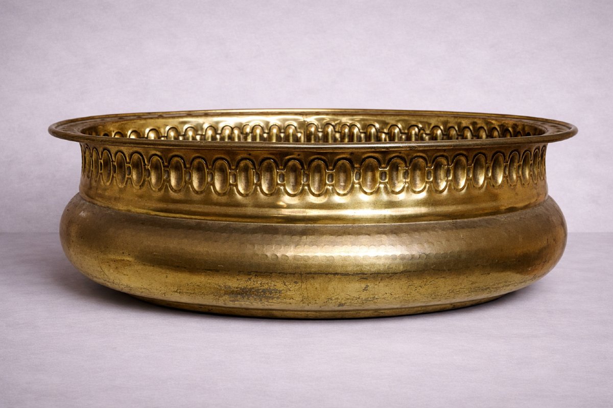 Very Large Planter In Gilded Brass-photo-7