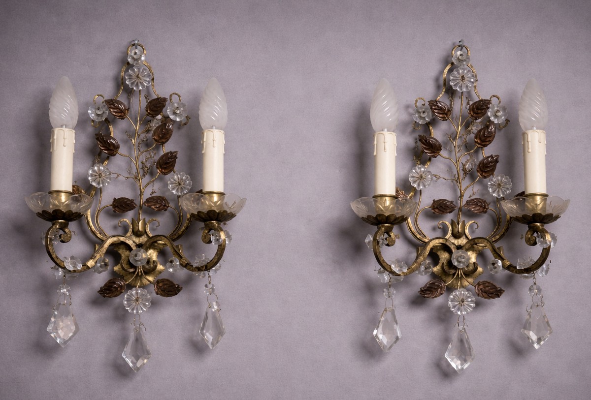 Murano: Pair Of Two-arm Wall Sconces In Bronze And Gilt Brass