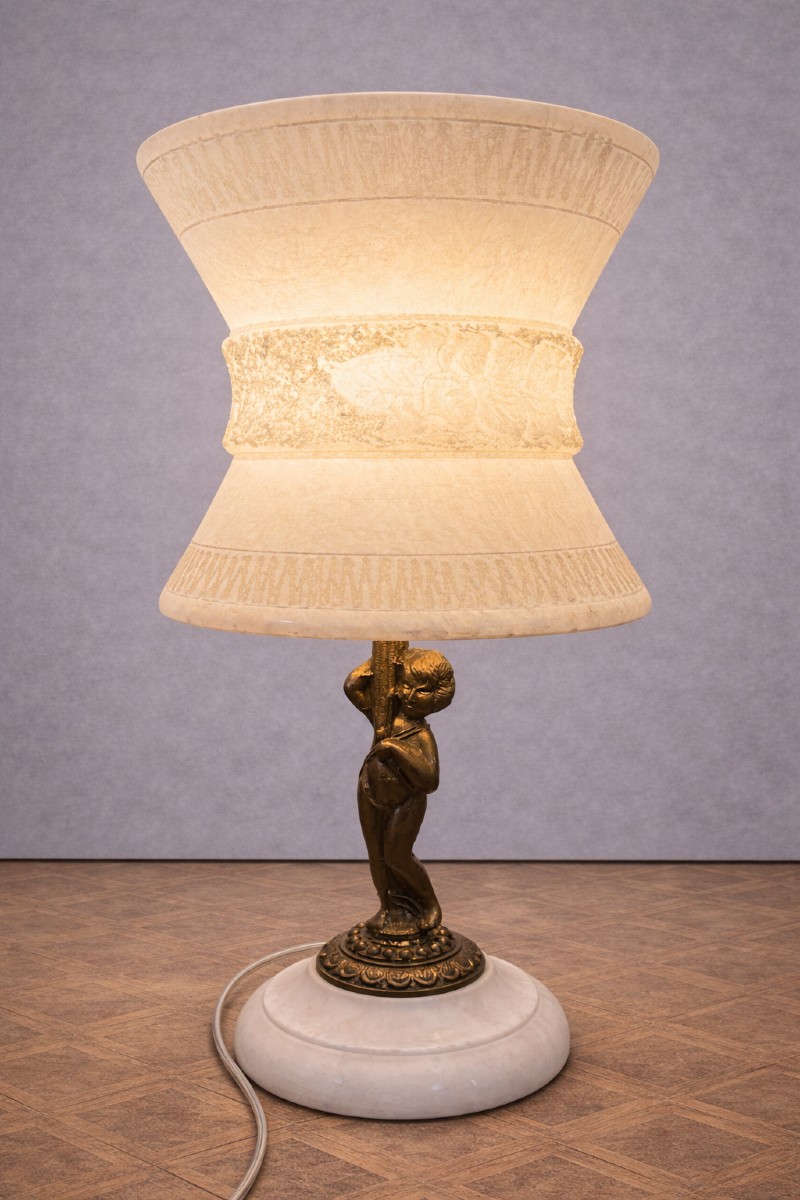 Lampe de table ancienne en régule et albâtre – style Art déco 