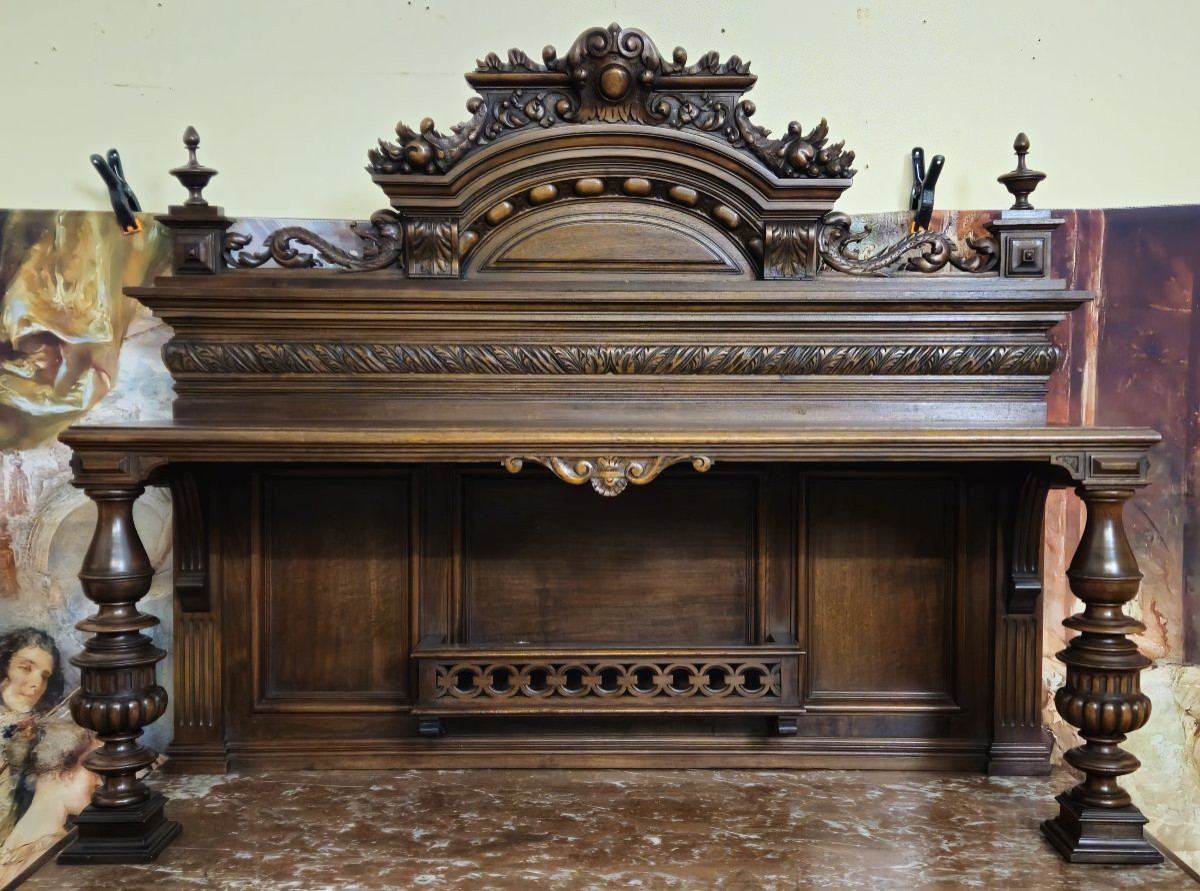 Buffet-desserte ancien en noyer massif – style Renaissance / XIXeme  -photo-3
