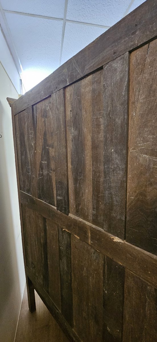 "de Sennecey" Wardrobe – Louis XV/18th Century Period – Solid Walnut M-photo-7