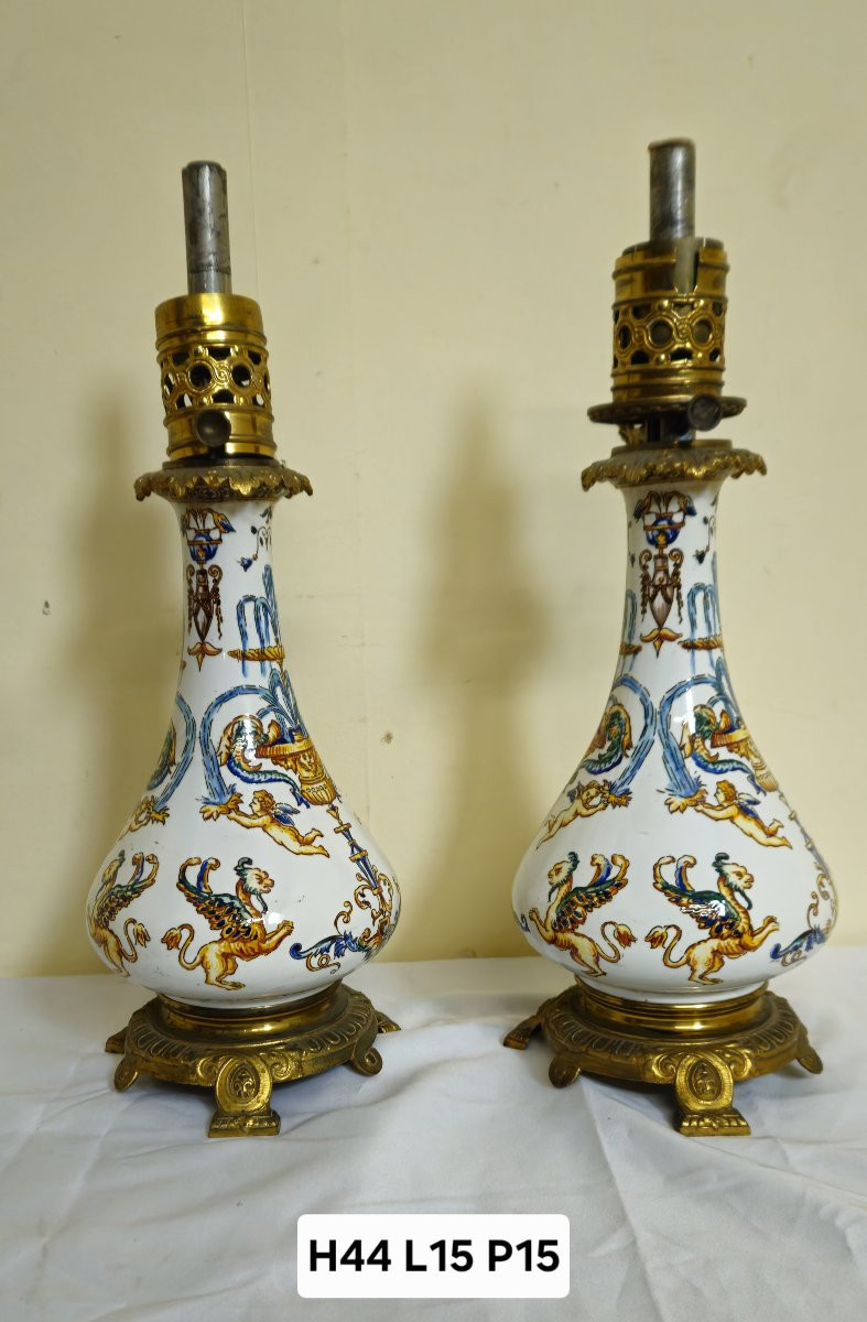 Gien : paire de lampes à pétrole anciennes en faïence fine richement décorée -photo-7
