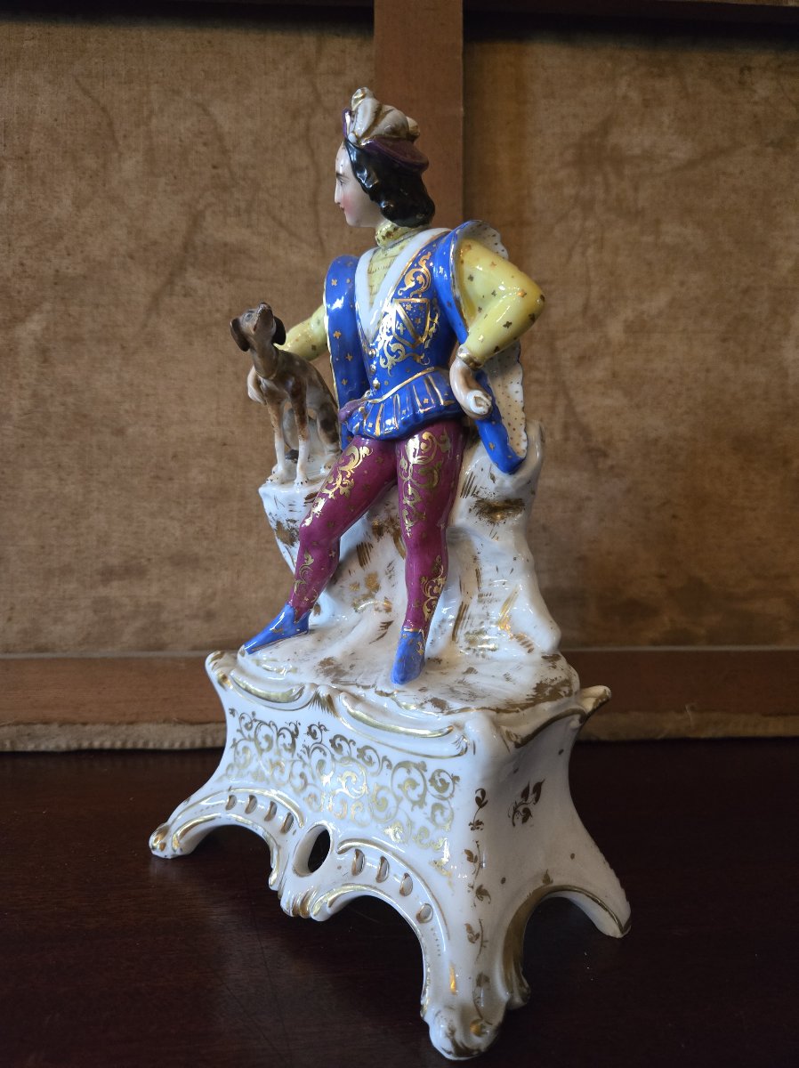Sujet en porcelaine de Paris – Personnage Renaissance au chien-photo-5