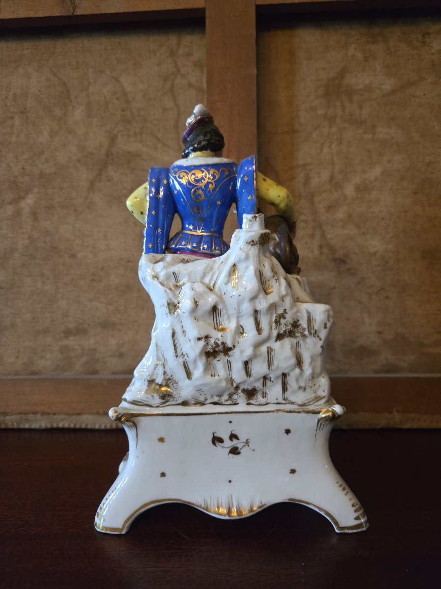 Sujet en porcelaine de Paris – Personnage Renaissance au chien-photo-6