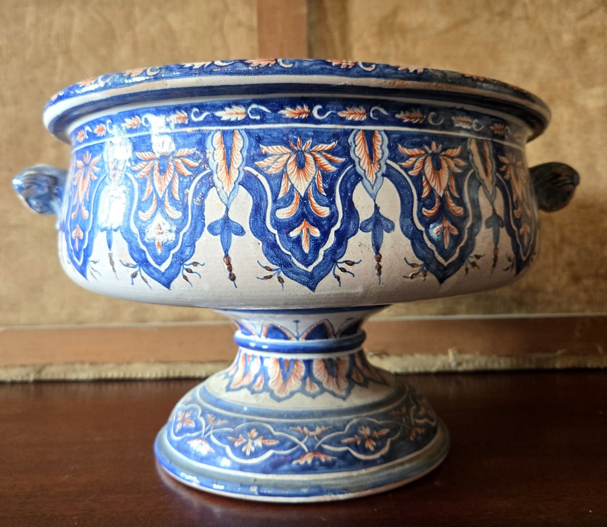 Coupe / vasque en faïence de Nevers – Antoine Montagnon, XIXᵉ siècle  -photo-1