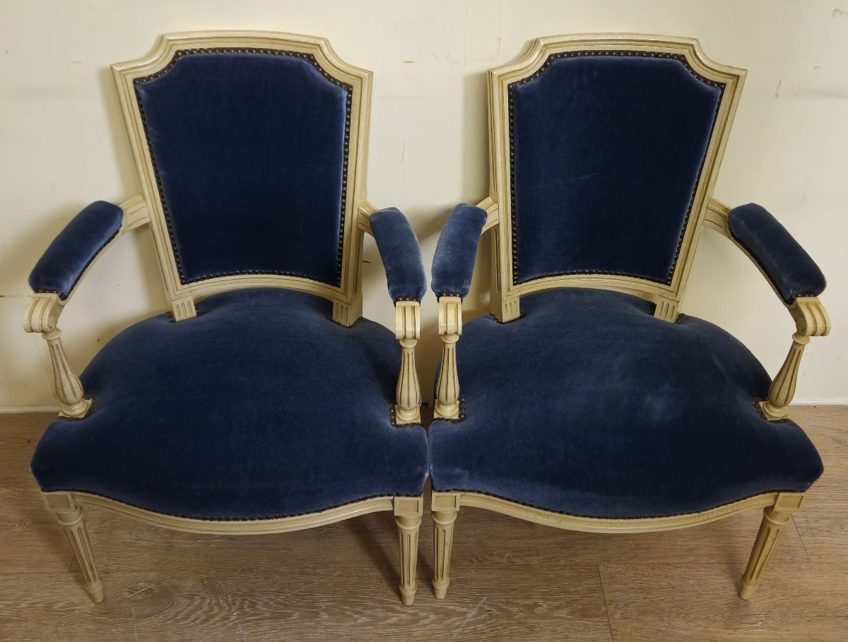 Paire de fauteuils de style Louis XVI – Velours bleu & bois laqué crème -photo-2