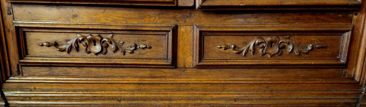 Armoire ancienne en Noyer massif sculpté – époque Louis XIII - -photo-2