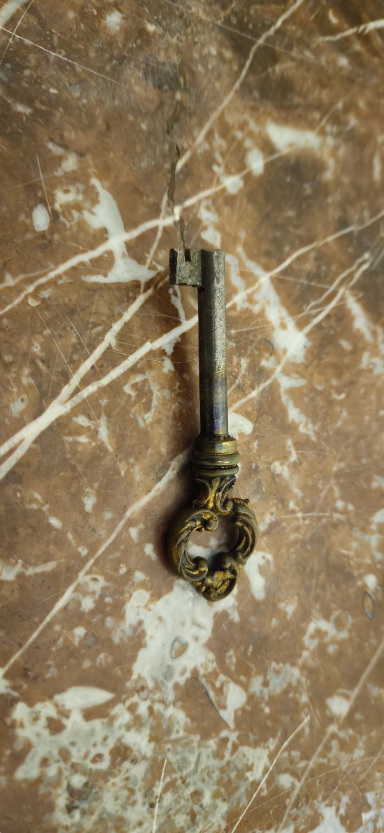 Louis XV Style Marquetry Commode – 3 Drawers – Marble Top – Gilt Bronze – 19th Century -photo-6