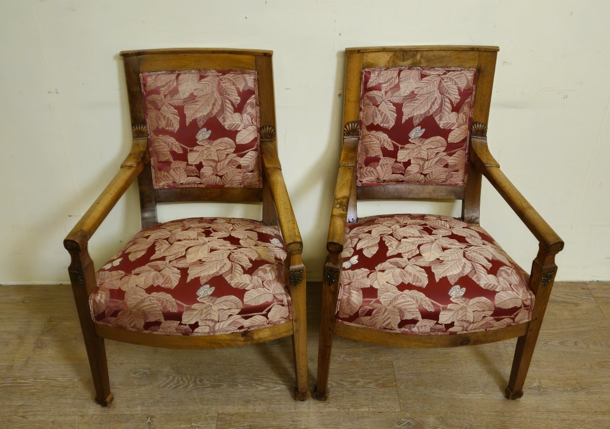 Paire de fauteuils anciens en noyer – époque Empire / Restauration – -photo-3
