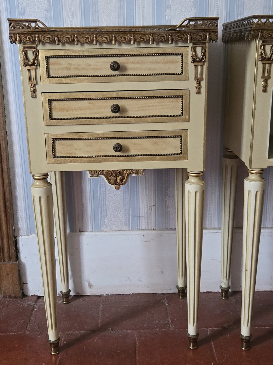 Pair Of Venetian Louis XVI Style Bedside Tables/nightstands – Marble Tops -photo-1