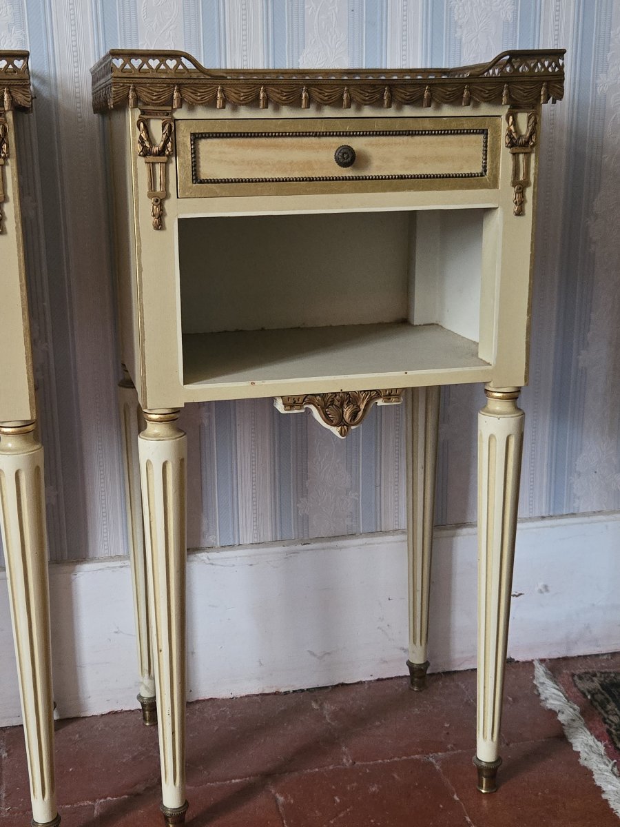 Pair Of Venetian Louis XVI Style Bedside Tables/nightstands – Marble Tops -photo-2