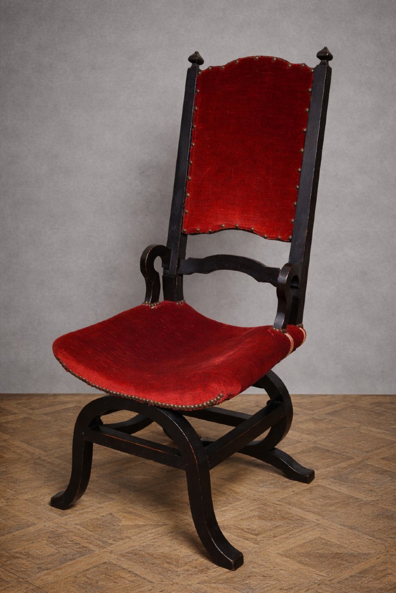 Antique Armchair In The Italian Neo-renaissance/savonarola Style – Red Velvet – Blackened Wood 