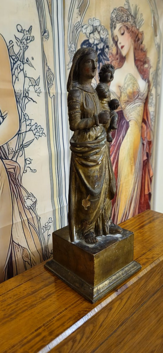 Statue ancienne Vierge à l’Enfant en bois sculpté polychrome et doré -photo-2