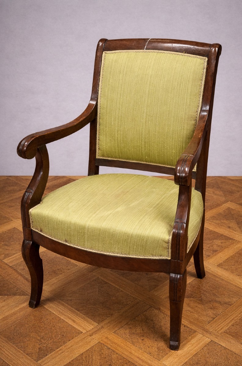 Empire Mahogany Armchair – 19th Century 