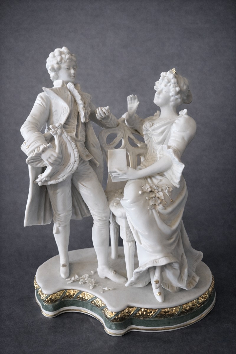 Biscuit Porcelain Group After Saxony – Gallant Scene, 19th Century – H. 25 Cm 