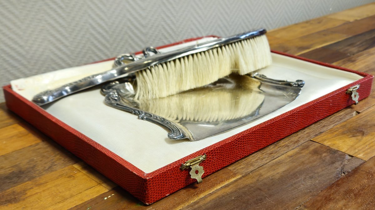 Nécessaire de table ancien en métal argenté – Pelle & balayette – Style Louis XV – -photo-2