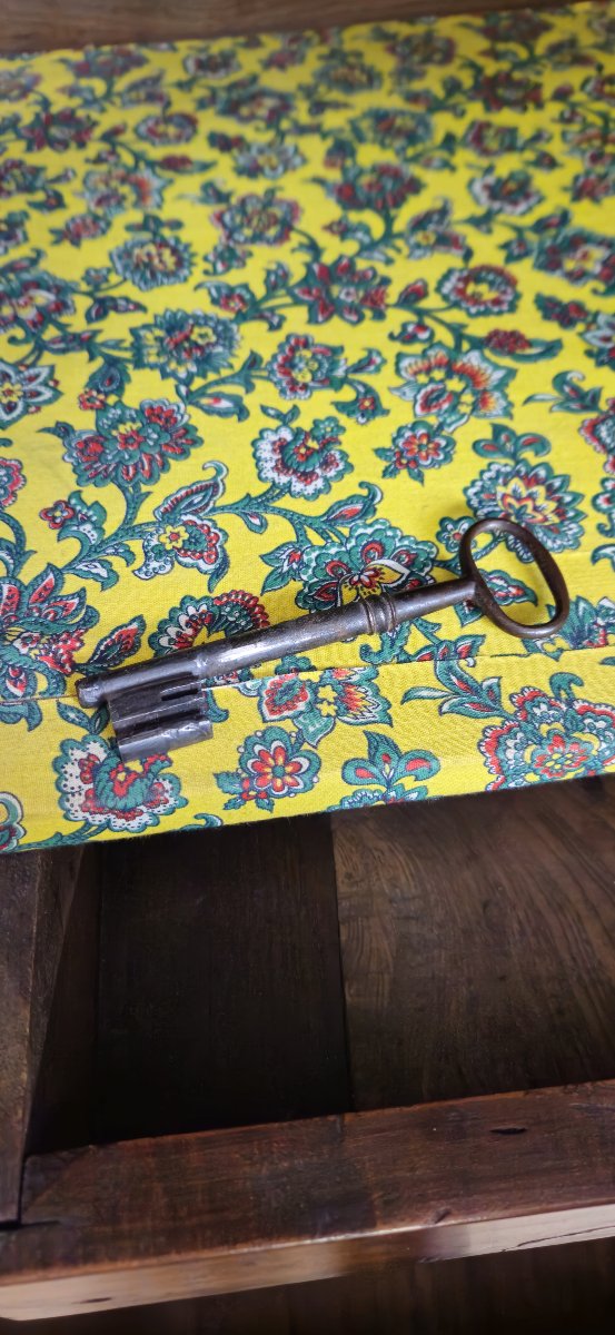 Grande armoire ancienne en noyer et ronce – époque Louis XV -photo-6