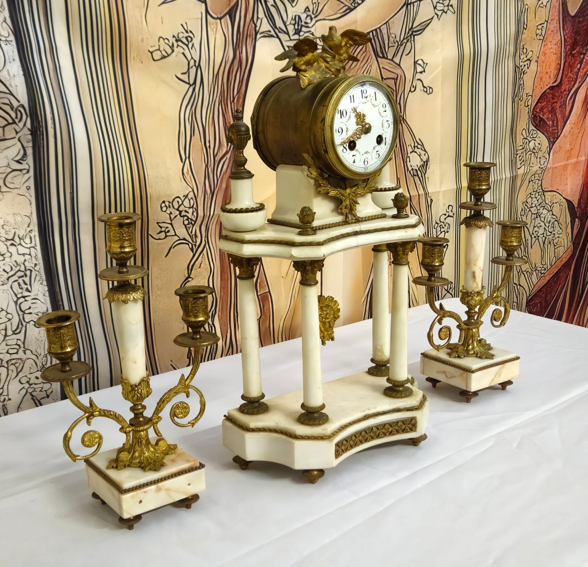 Mantel Clock And Candlesticks – Marble And Gilt Bronze – Louis XVI Style-photo-2