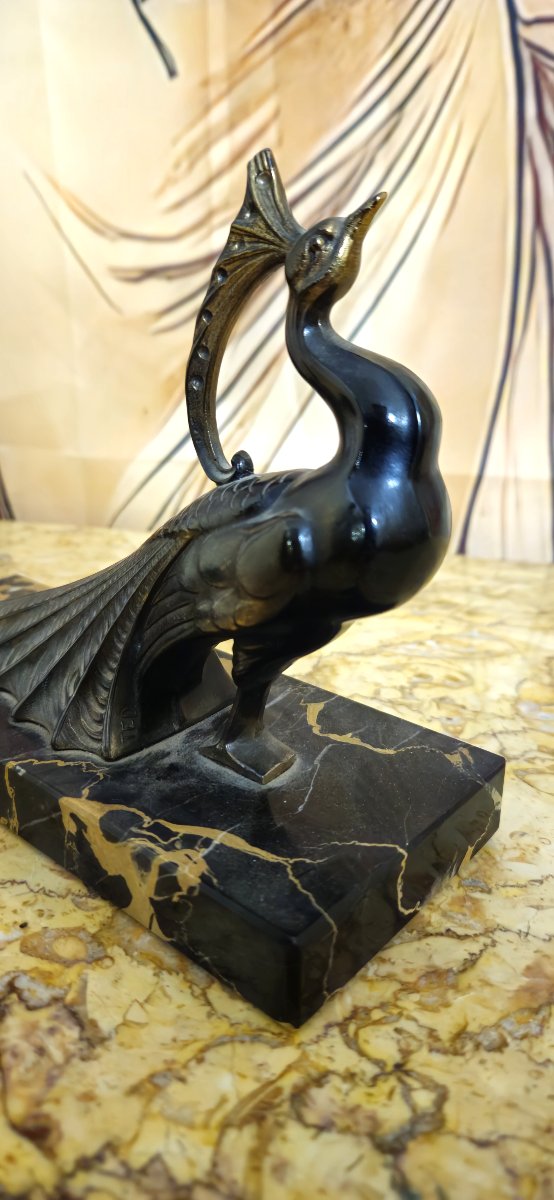 Pair Of Art Deco Bookends With Peacocks – Patinated Spelter And Black Marble – -photo-7