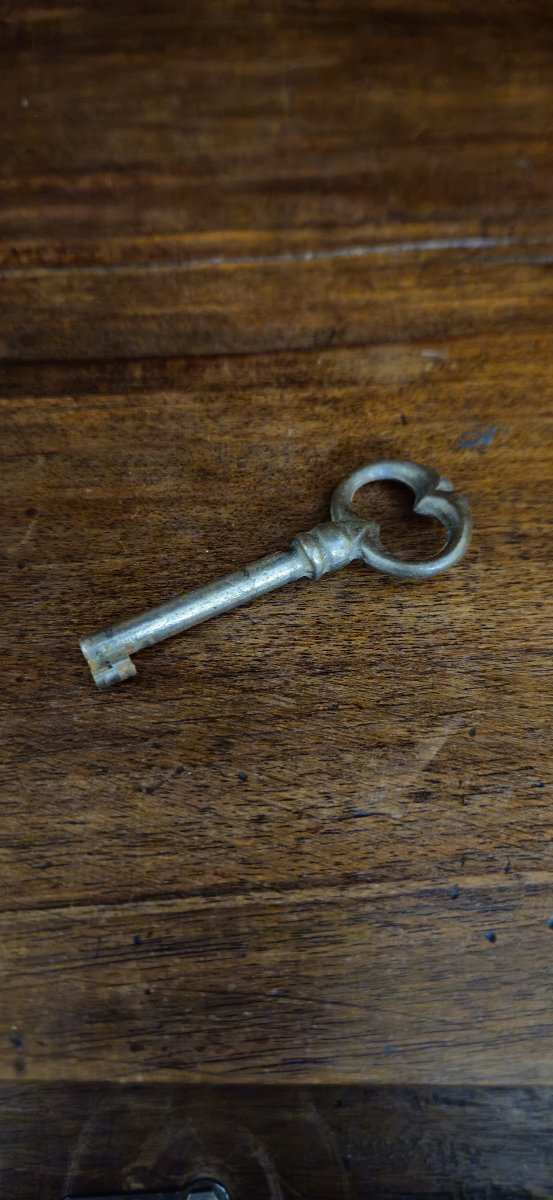 Louis Philippe Corner Buffet In Solid Walnut With Upper Section – Rustic Piece Of Furniture – 19th Century -photo-6