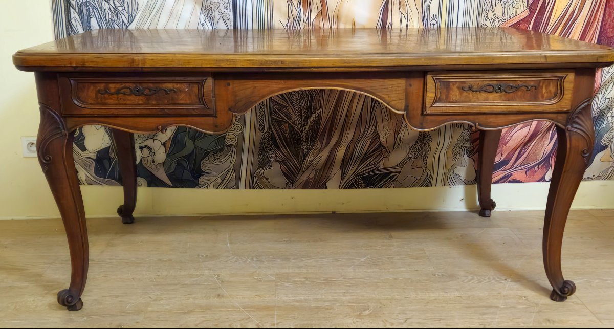 Louis XV Style Flat-top Desk In Walnut And Elm – 20th Century-photo-1