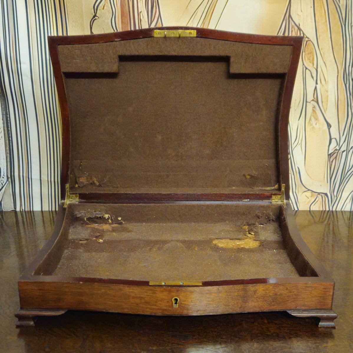 Boîte / coffret ancien en acajou avec incrustation laiton – XIXe siècle -photo-7
