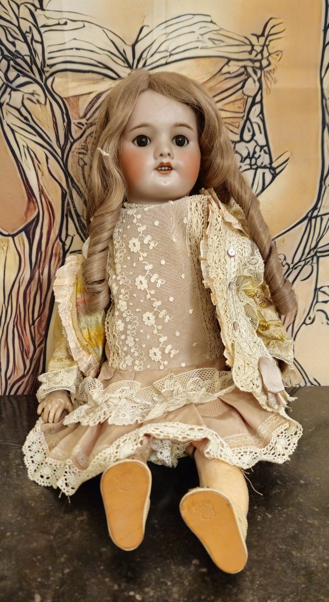 Grande poupée ancienne UNIS FRANCE 60 – tête porcelaine – corps articulé – début XXe siècle-photo-1