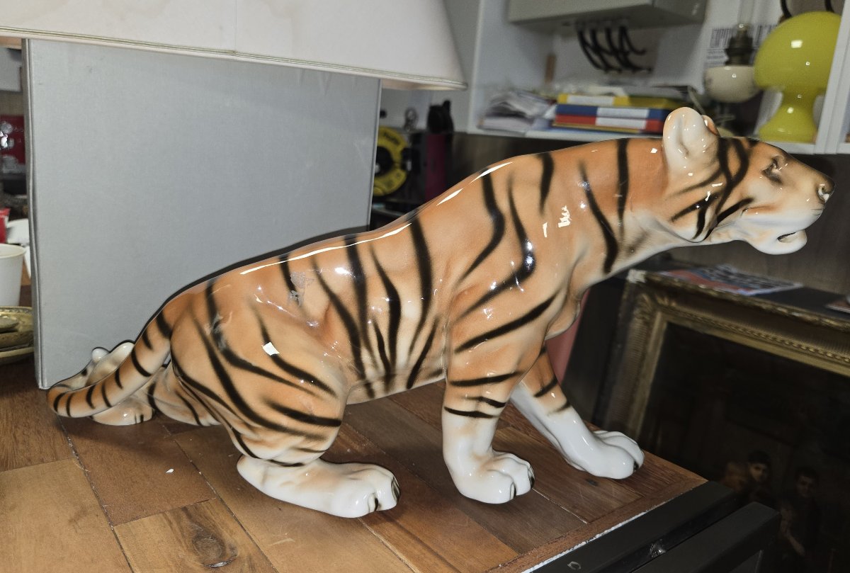 Grand tigre en porcelaine ROYAL DUX – Tchécoslovaquie - Art Déco 1930 - marque au triangle-photo-3