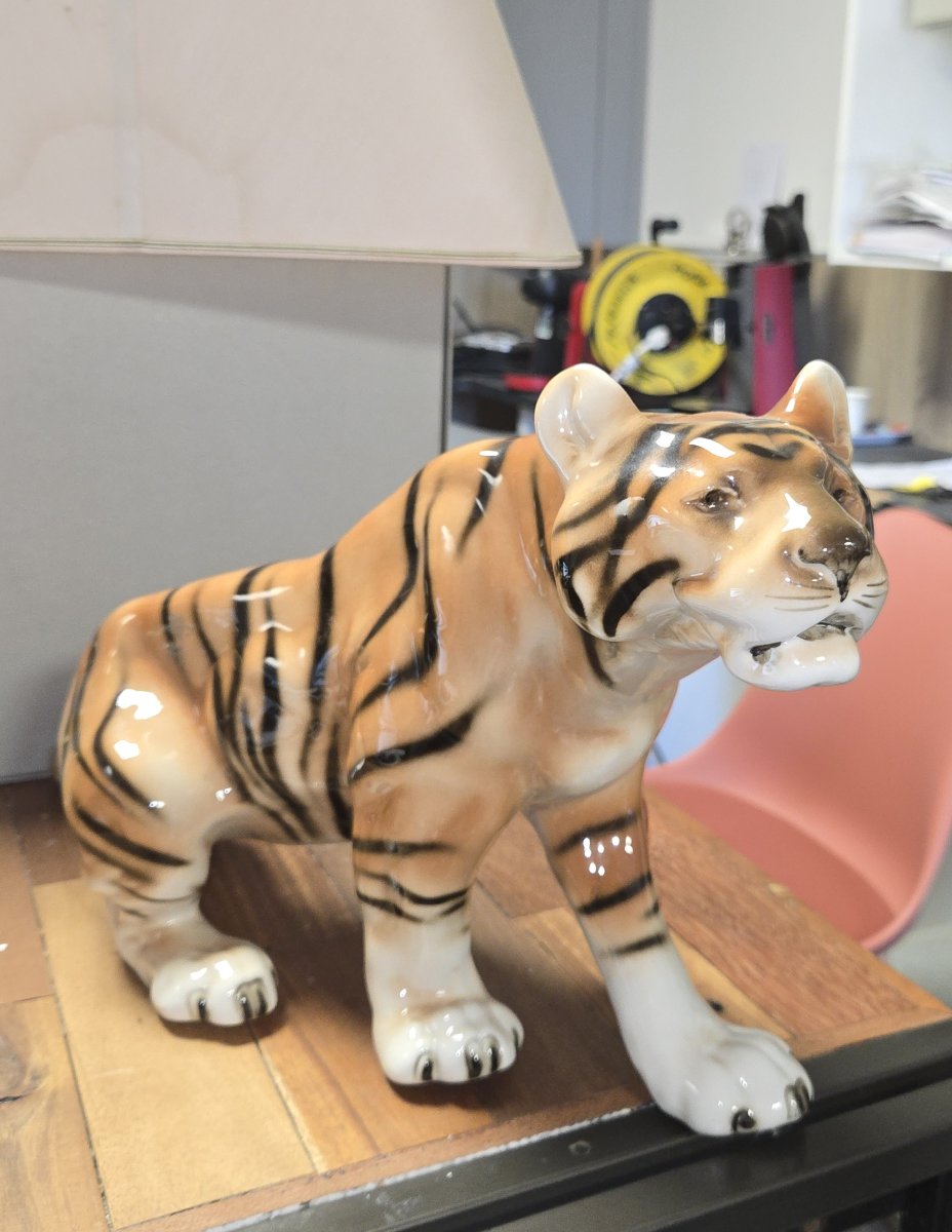 Grand tigre en porcelaine ROYAL DUX – Tchécoslovaquie - Art Déco 1930 - marque au triangle-photo-6