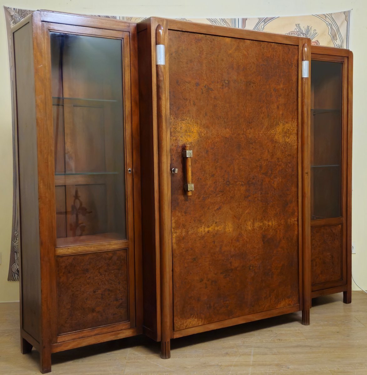 Importante bibliothèque époque Art Déco en loupe d'Amboine et acajou-photo-1